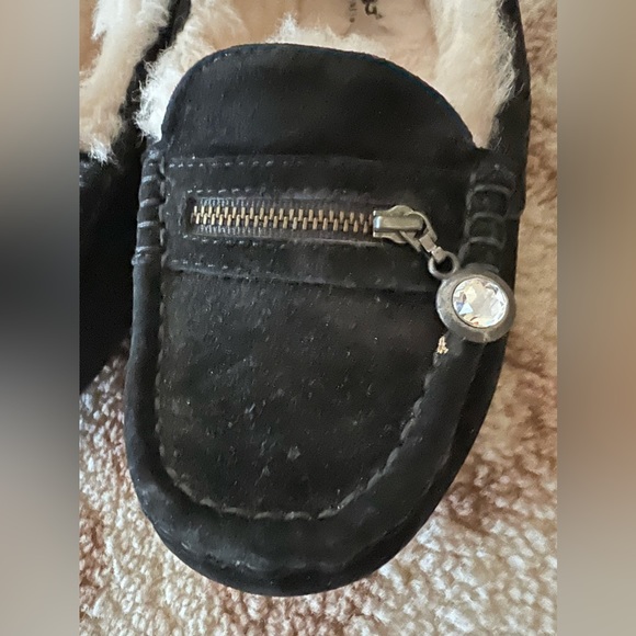 UGG Ansley Charm Slippers - with Swarovski charm in size 6 - Picture 5 of 12